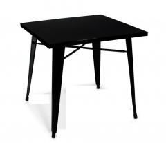 Preto  (Foto)