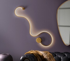 Ref. 227032 / Dourado