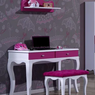 A Secretária Ariel 1 é um móvel moderno e funcional para quem precisa de organizar o seu trabalho. Com lado superior e inferior com portas, ela vem equipada com guarda-joias que mantém seus pertences 
