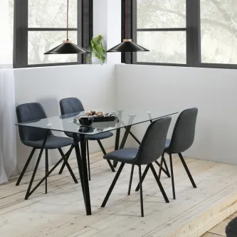 A mesa de vidro Gaia é perfeita para dar um toque de modernidade ao seu lar. Seu design clean e minimalista traz um estilo único para o seu ambiente!