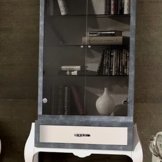 O design exclusivo da vitrine Exclusive I vai trazer ainda mais charme à sua casa. Seu estilo moderno e elegante se encaixará perfeitamente em qualquer espaço.