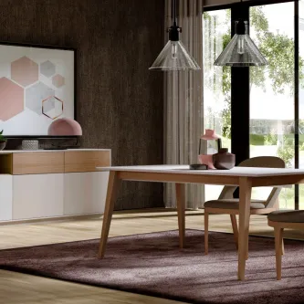 A sala de jantar Enkel combina o design moderno com a beleza contemporânea, para criar um espaço acolhedor e sofisticado para qualquer refeição.
