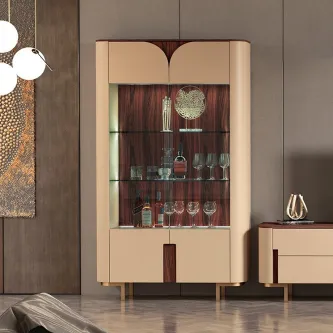 Uma bebida à noite nunca foi tão sofisticada! O móvel bar Bello Gold é a combinação perfeita de estilo e funcionalidade.