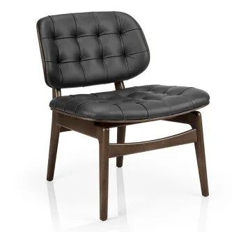 Adicione o toque final que falta à sua sala de estar com o cadeirão Chloe New. Combinando conforto e modernidade, é a peça ideal para o seu lar!