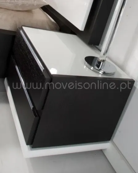 Mesa de Cabeceira Seven