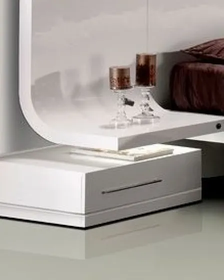 Mesa de Cabeceira Kuatro