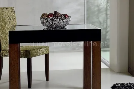 Mesa Vidro Quadrada Plenitude