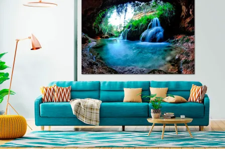Quadro Caverna de Água na Floresta