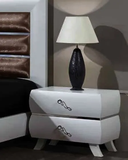 Mesa de Cabeceira Bentley