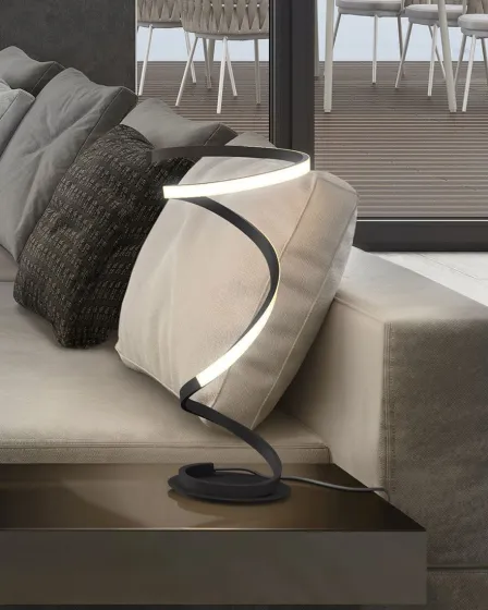Candeeiro de Mesa Helix