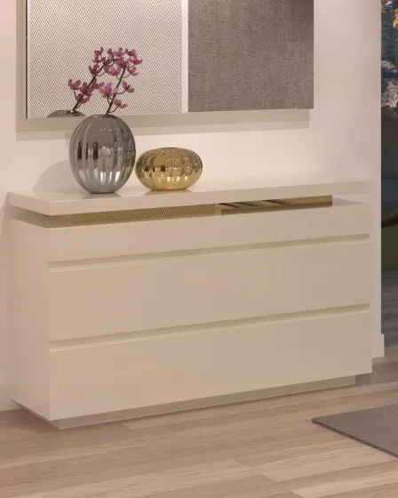 Cómoda Viana