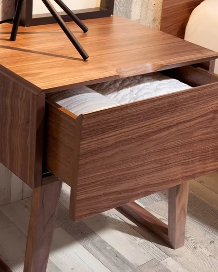 Mesa de Cabeceira Malta